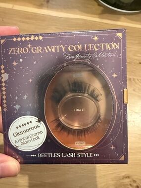 "I Dig It" Beetles Lash Style False Lashes - Purple